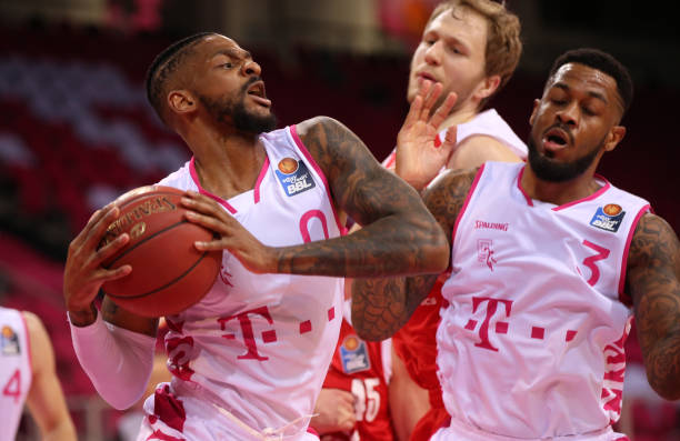 特纳对此发 特纳对此发